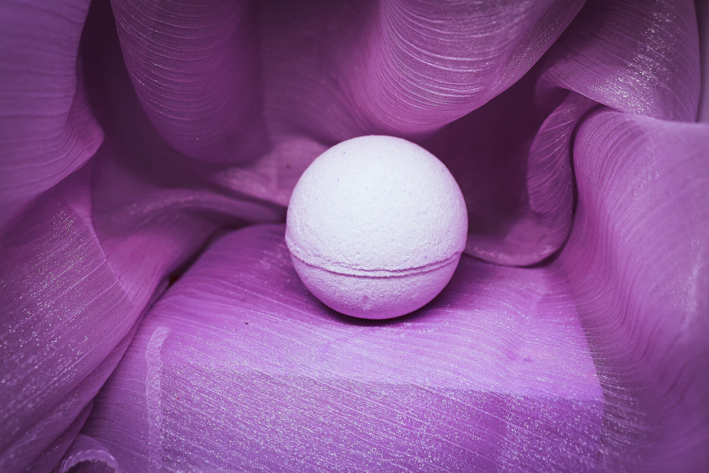 Lavender Breeze Bath Bomb